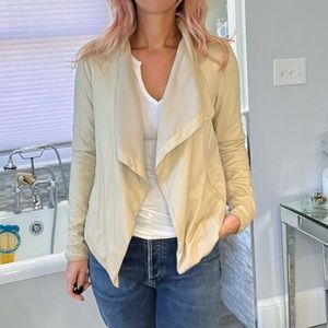 Vince Cream colored leather Jacket Small